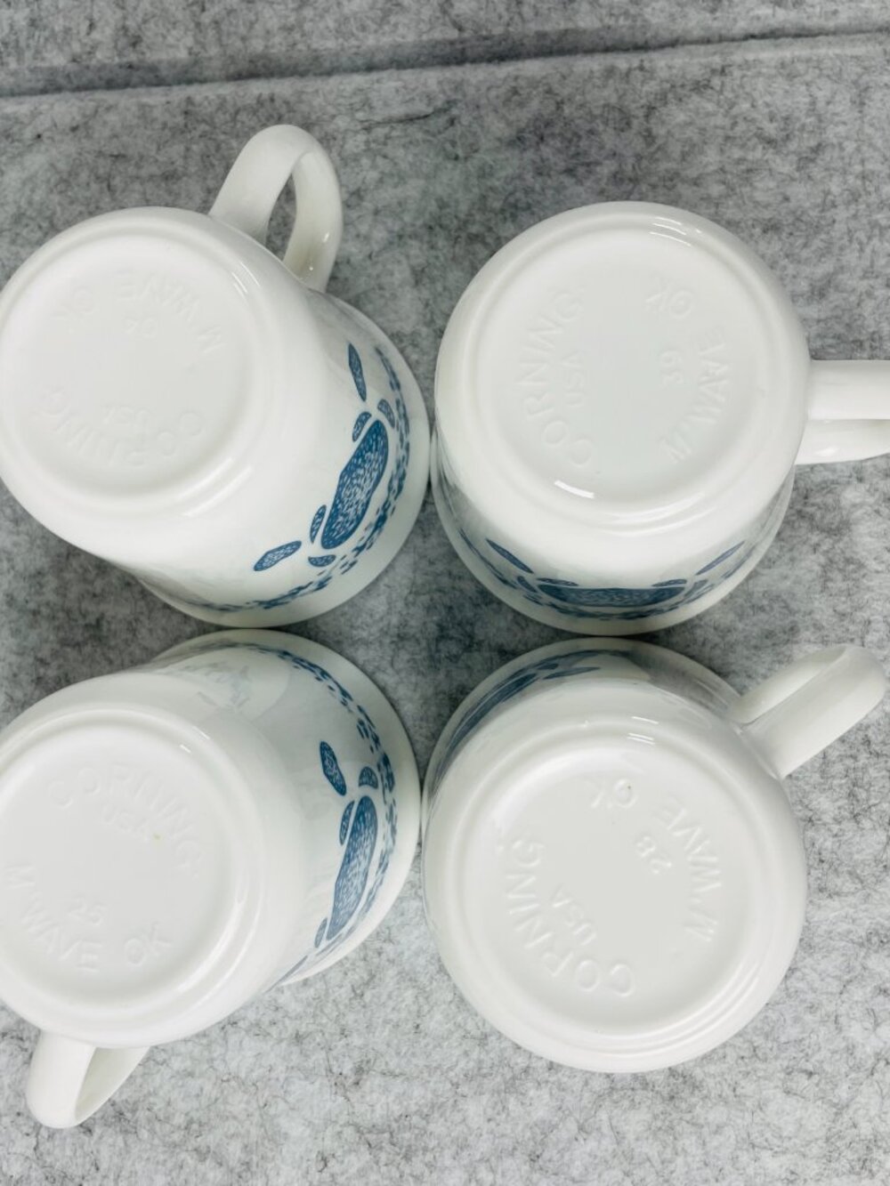 Vintage Corning USA Blue Heart Milk Glass Flared Coffee Mugs Set of 4 - Picture 8 of 9